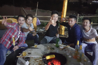 圣元電器伙伴齊聚燒烤咯！
